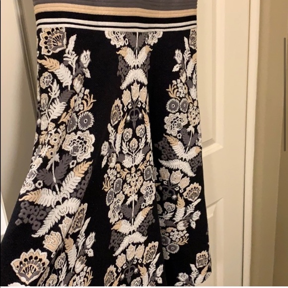 Anthropologie embroidered soirée dress - Picture 11 of 16